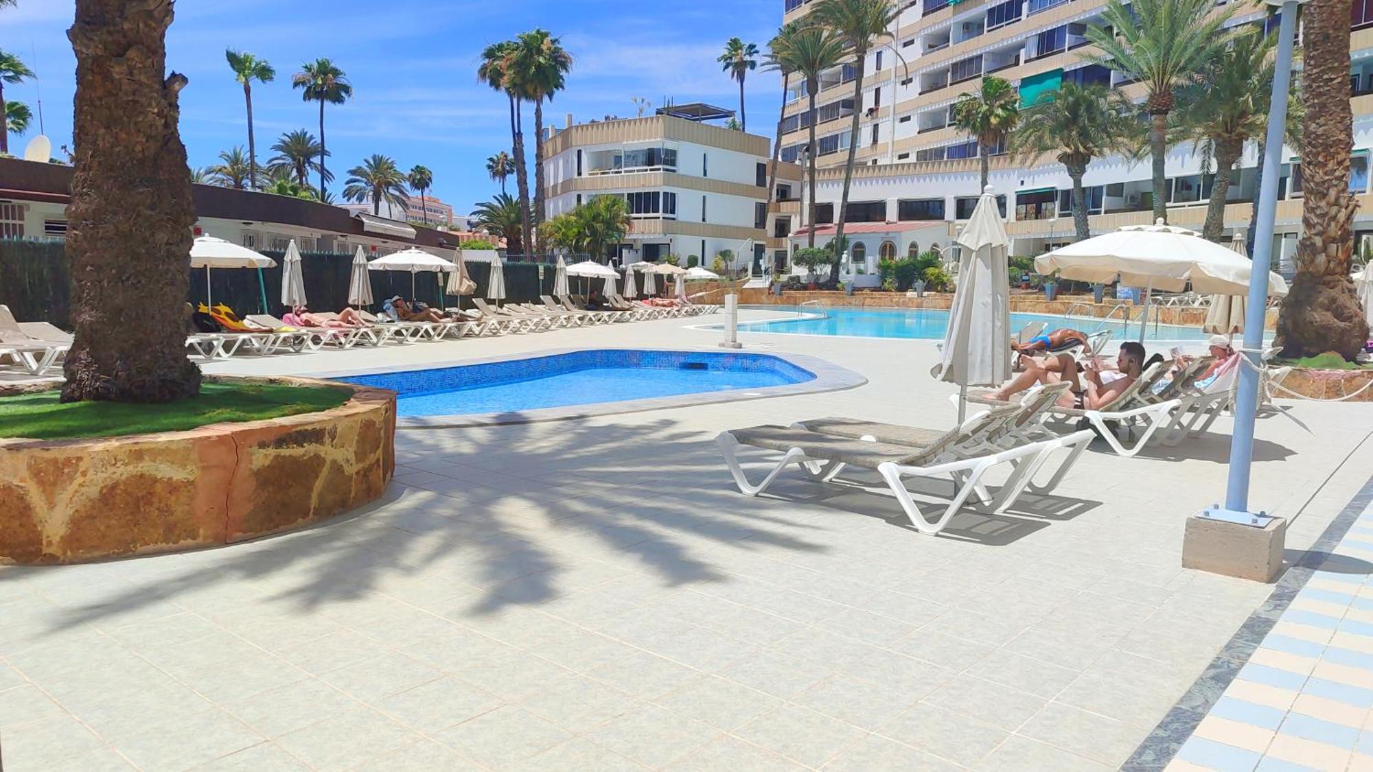 Koka16 Pool By Wave Properties Playa del Inglés Buitenkant foto